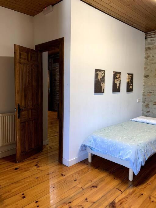 Totuma Yellow Door Ponferrada Exterior photo